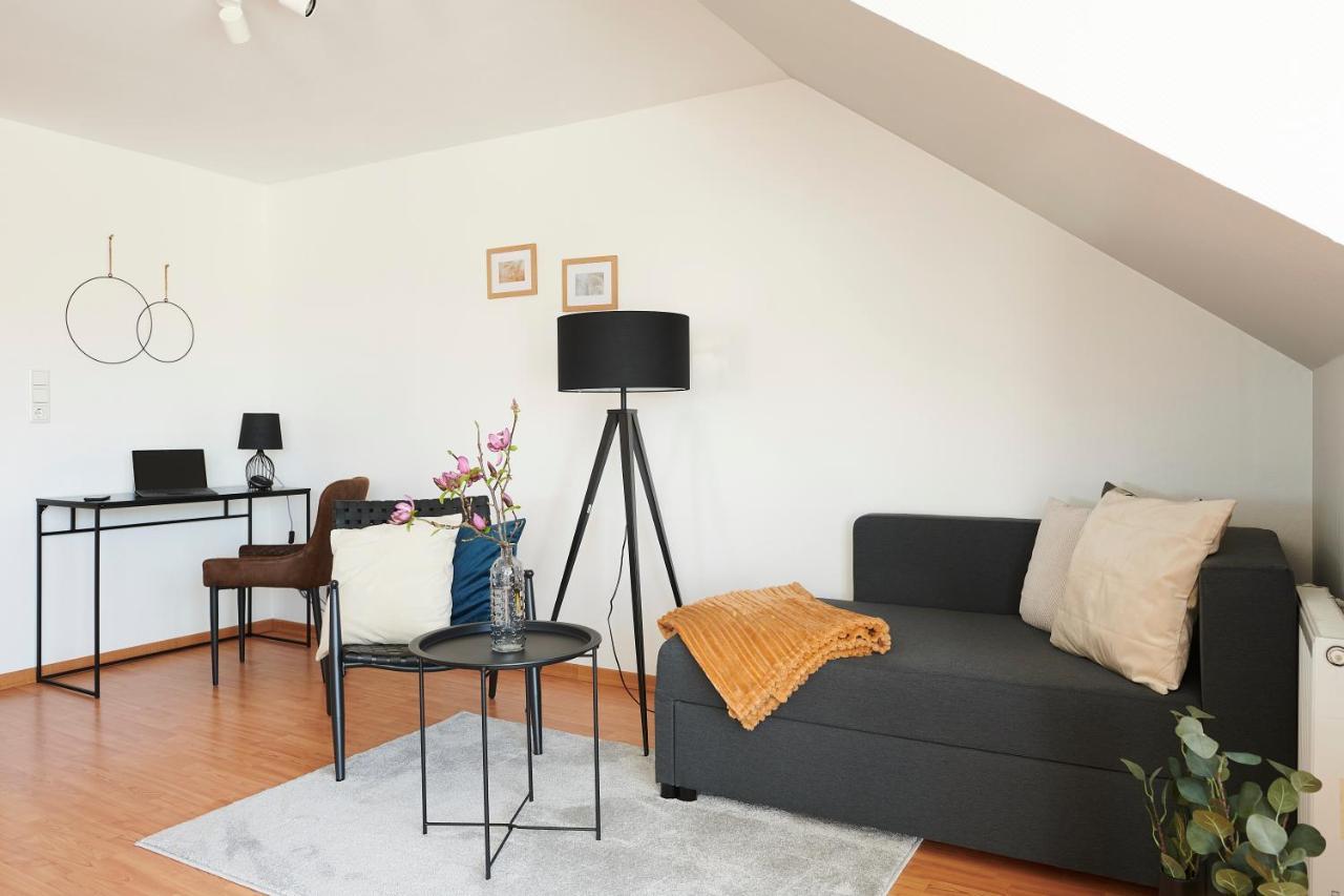 Апартаменты Grosszuegig & Stilvoll Parkplatz ,Ruhige Lage, 5 Personen, Langzeit Падерборн Экстерьер фото
